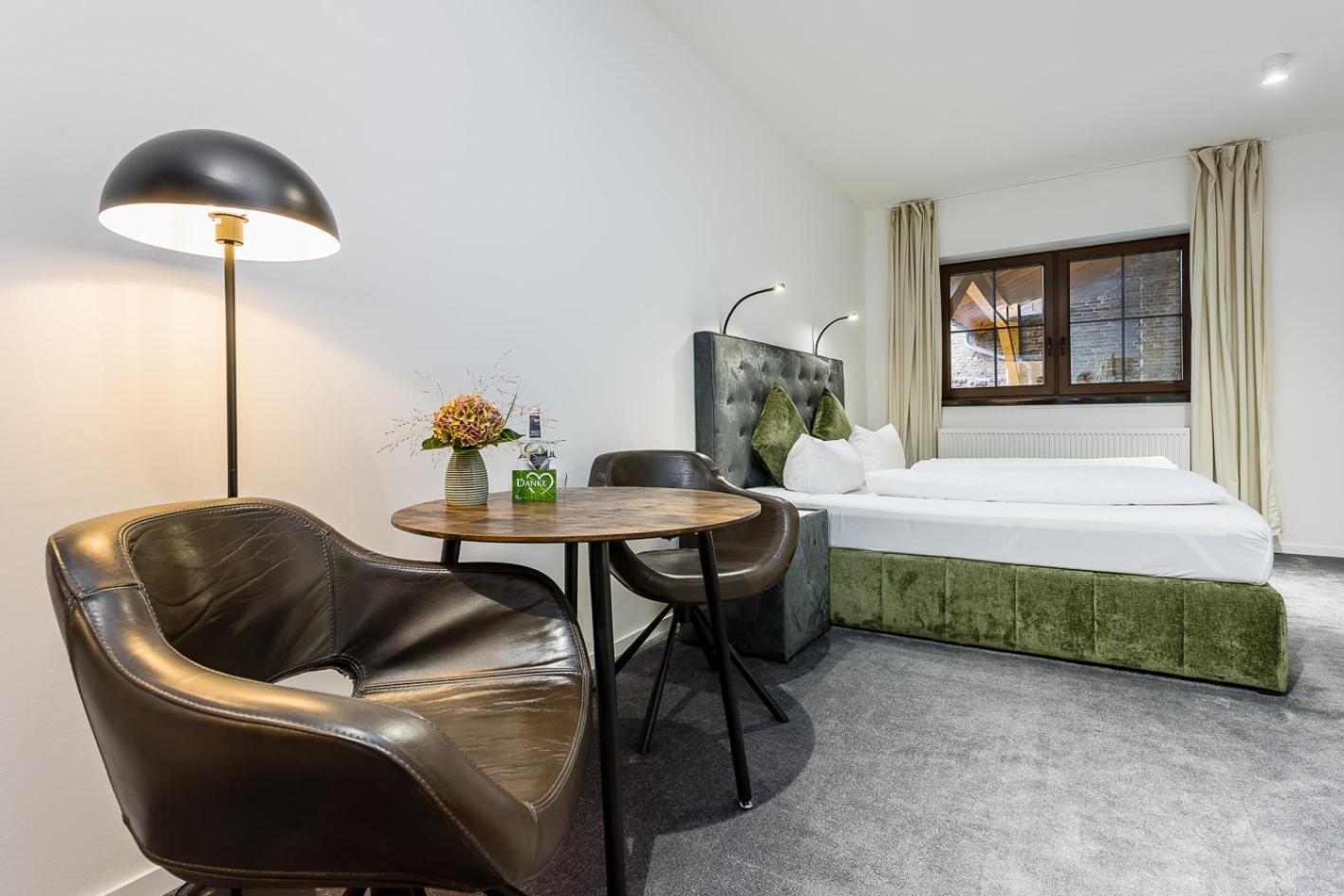 Hotel Zur Linde Dein Self Check In Michendorf Εξωτερικό φωτογραφία